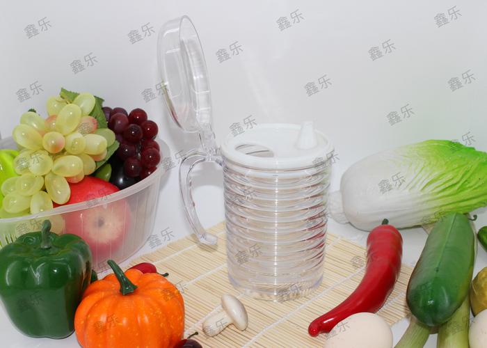 實用與美學并存 鑫樂新款塑料油壺，為您的廚房生活添彩